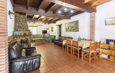 Maison 28 personnes à Sayalonga - Photo 13