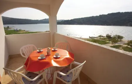 Appartement 4 personnes à Jadrtovac - Photo 1