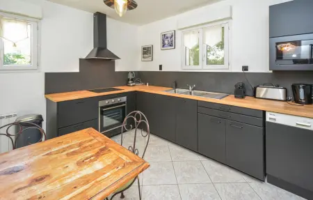 Maison 8 personnes à Eyguieres - Photo 2