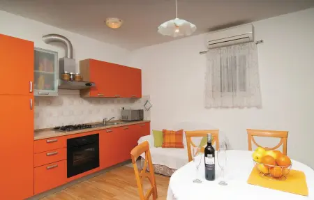 Maison 3 personnes à Podstrana - Photo 1
