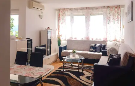 Appartement 5 personnes à Omis - Photo 1