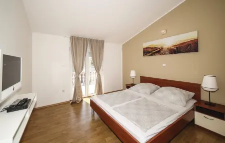 Maison 12 personnes à Okrug Gornji - Photo 25
