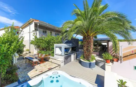 Maison 9 personnes à Okrug Donji - Photo 12