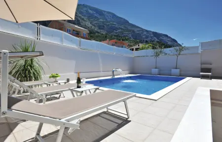 Maison 8 personnes à Makarska - Photo 1