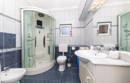 Maison 15 personnes à Kastel Sucurac - Photo 5