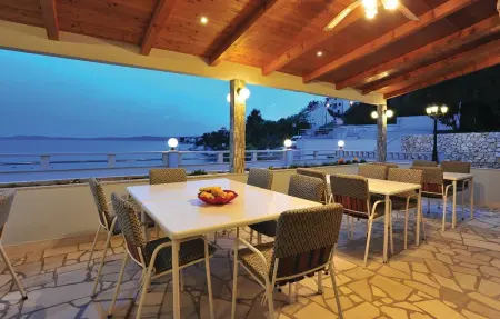 Maison 18 personnes à Okrug Gornji - Photo 10