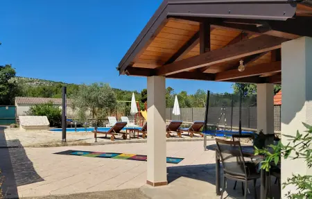 Holiday Home - Sibenik-Dubrava, Maison 8 personnes à Dubrava - Photo 1