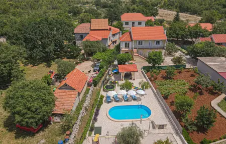 Holiday Home - Sibenik-Dubrava, Maison 8 personnes à Dubrava - Photo 2