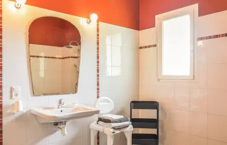 Les Marronniers, Maison 12 personnes à Bourgougnague - Photo 21