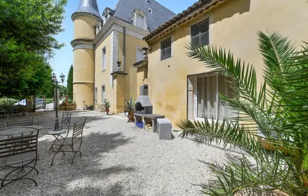 Sublime château avec piscine, Maison 20 personnes à Pont Saint Esprit - Photo 4