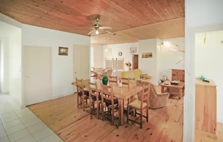 Maison 8 personnes à RIOM ÈS MONTAGNES - Photo 2