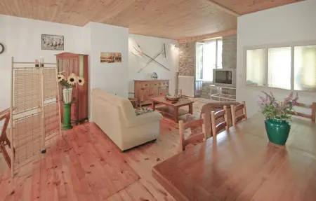 Maison 8 personnes à RIOM ÈS MONTAGNES - Photo 15