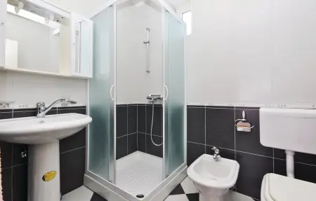 Appartement 3 personnes à Posedarje - Photo 6