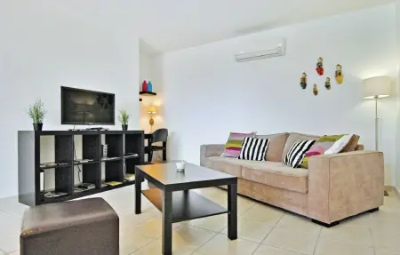 Maison 5 personnes à Laudun L'Ardoise - Photo 1