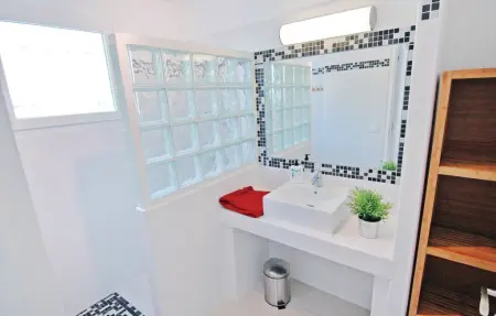 Maison 5 personnes à Laudun L'Ardoise - Photo 9
