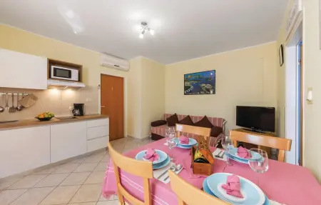 Appartement 4 personnes à Pula - Photo 2