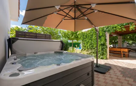 Maison 8 personnes à Vinjani Donji - Photo 4