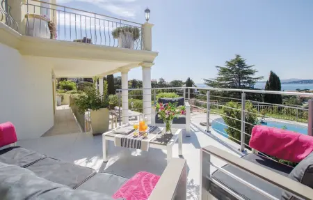 Maison 10 personnes à Roquebrune sur Argens - Photo 3