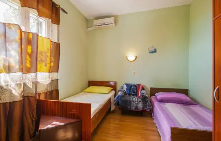Maison 5 personnes à Lokva Rogoznica - Photo 10