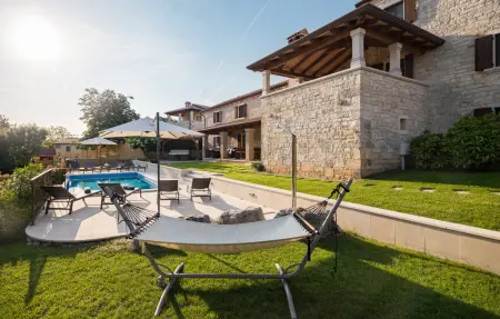 Maison 8 personnes à Tinjan - Photo 8