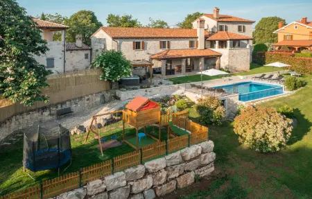 Maison 8 personnes à Tinjan - Photo 20