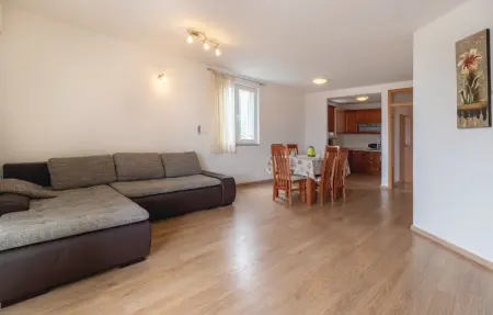 Maison 14 personnes à Zdrelac - Photo 35