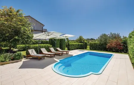 Maison 8 personnes à Banjol - Photo 8