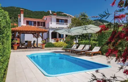 Maison 8 personnes à Banjol - Photo 10