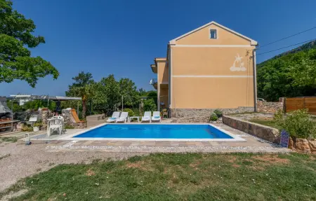 Maison 8 personnes à Grizane - Photo 9