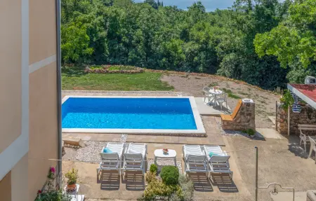 Maison 8 personnes à Grizane - Photo 10