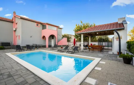 Maison 8 personnes à Dubrava kod Tisna - Photo 3
