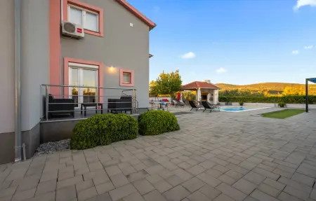 Maison 8 personnes à Dubrava kod Tisna - Photo 11