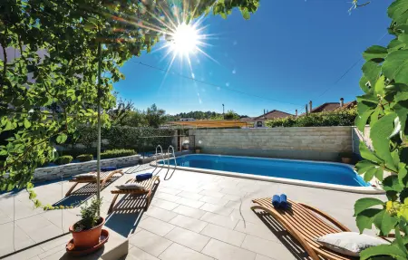 Maison 8 personnes à Murter - Photo 2