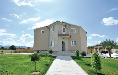 Maison 10 personnes à Pridraga - Photo 8