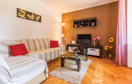 Maison 6 personnes à Segotici - Photo 2
