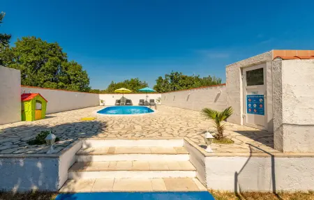 Maison 7 personnes à Podgradina - Photo 10