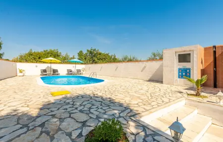 Maison 7 personnes à Podgradina - Photo 11