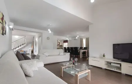 Maison 8 personnes à Marcana - Photo 1