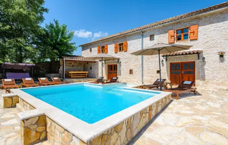 Maison 10 personnes à Rezanci - Photo 10