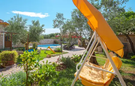 Maison 8 personnes à Golubovo - Photo 3