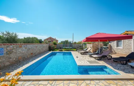 Maison 8 personnes à Golubovo - Photo 6