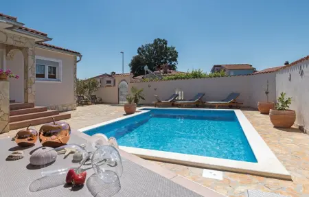 Maison 8 personnes à Betiga - Photo 3