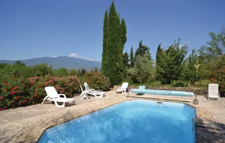Maison 2 personnes à Crillon Le Brave - Photo 2