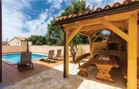 Maison 8 personnes à Betiga - Photo 1