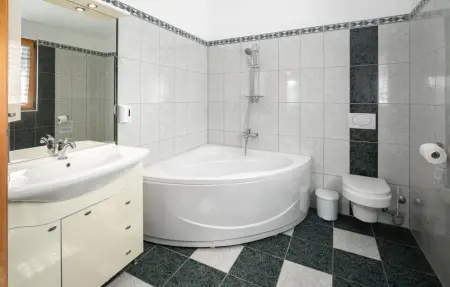 Maison 6 personnes à Golubovo - Photo 29
