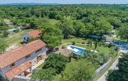 Maison 4 personnes à Svetvincenat - Photo 1