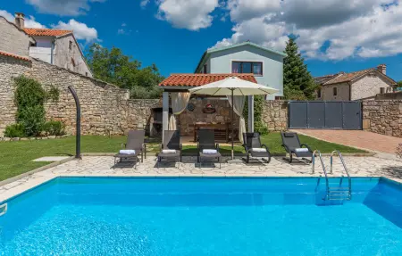 Maison 6 personnes à Barban - Photo 1
