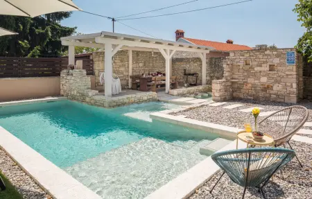 Maison 10 personnes à Peresiji - Photo 1