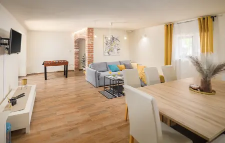 Maison 10 personnes à Peresiji - Photo 4