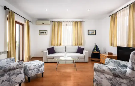 Maison 9 personnes à Liznjan - Photo 3